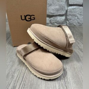 UGG Goldenstar Clog